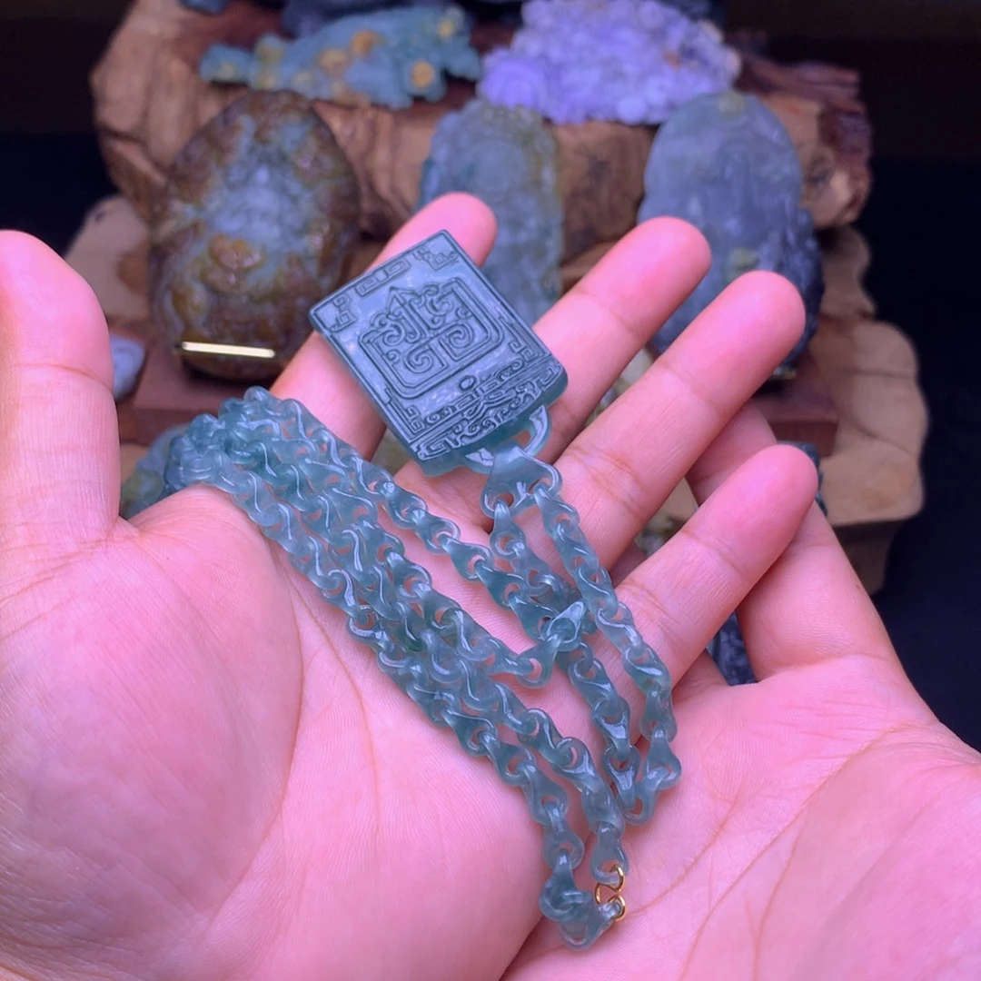 吃***丁未镶嵌定制翡翠翡翠