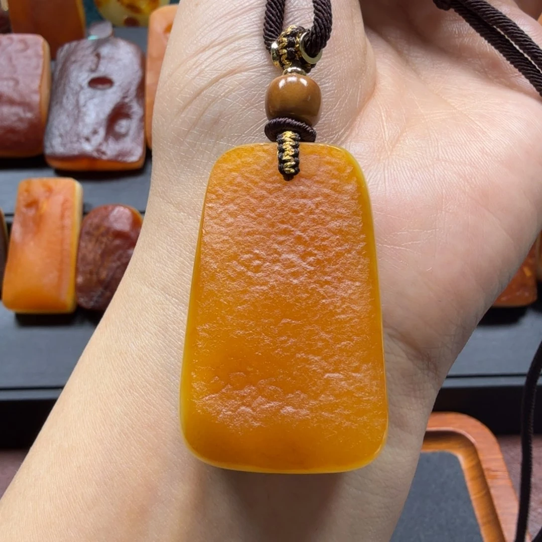 未镶嵌琥珀吊坠(赠链)