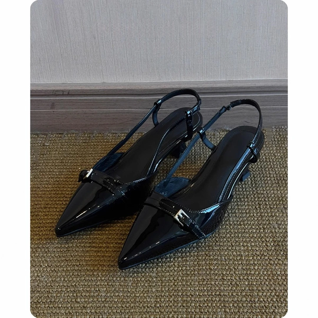 江心白包头凉鞋女猫跟夏天配裙子法式尖头玛丽珍单鞋绝美高跟鞋