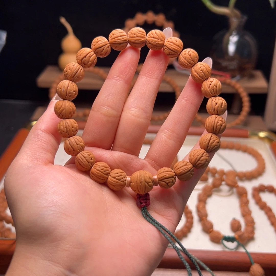 木质类陕西龙纹桃核1.1