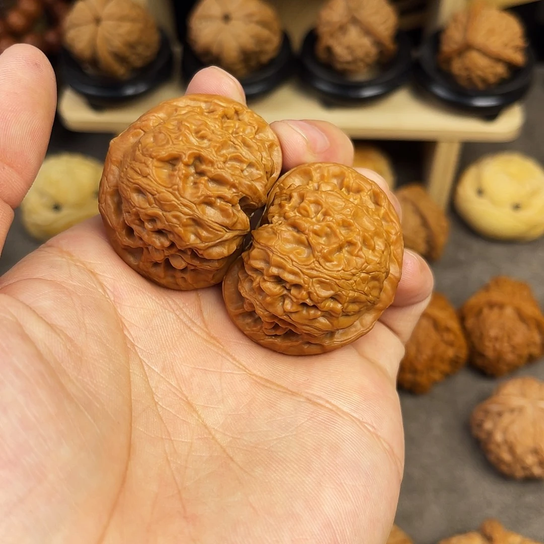 文玩核桃把件小****好40全品宫灯