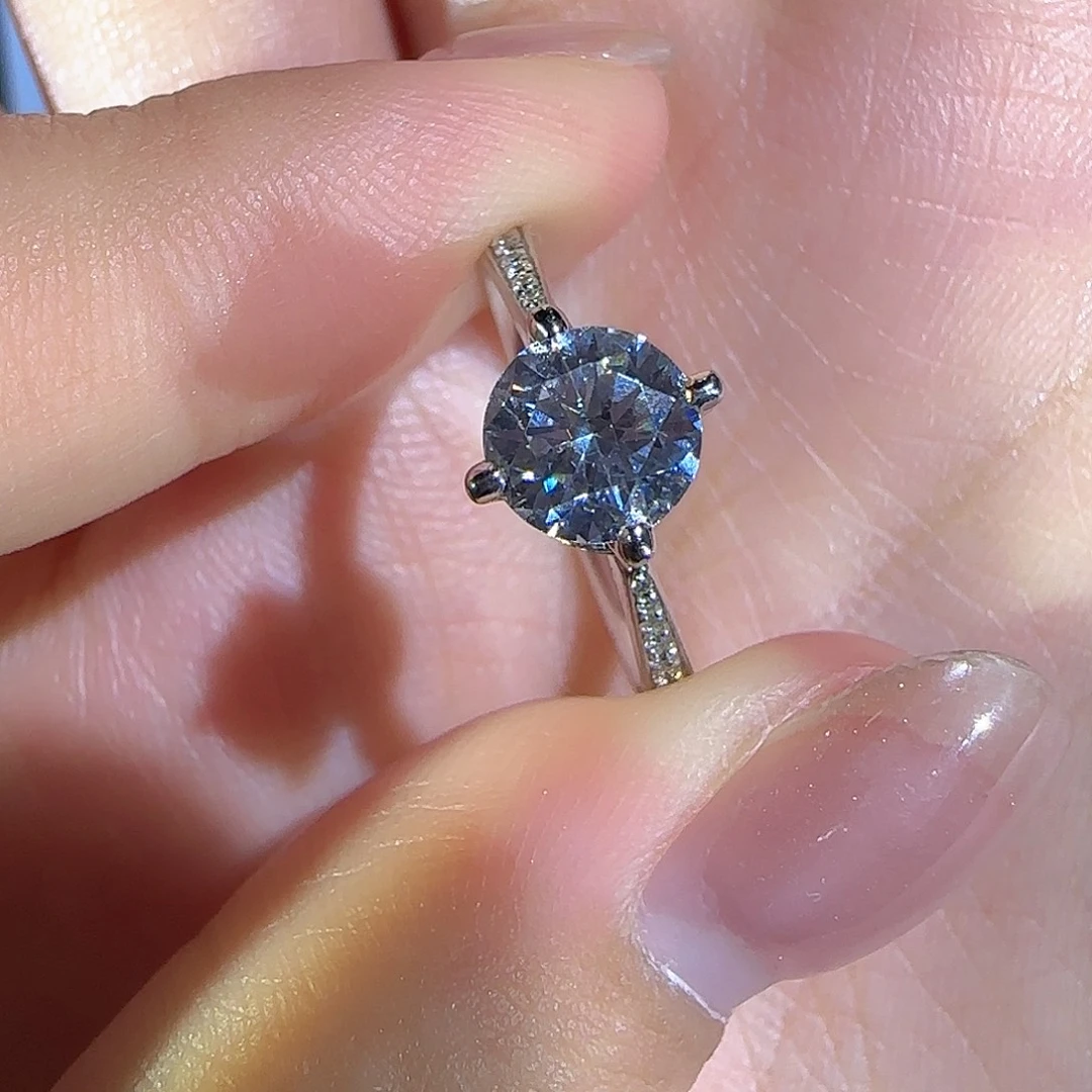 实验室培育钻石足铂镶嵌一克拉无冕之冠17圈口