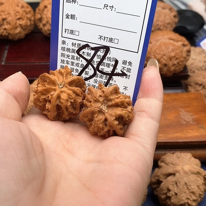 桃核吊坠盘山三棱30