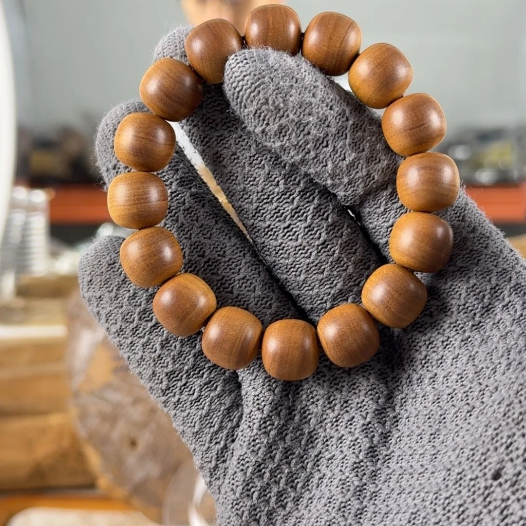 檀香木其他沉水王系列六号料“大王横黑沉1314奶甜醇