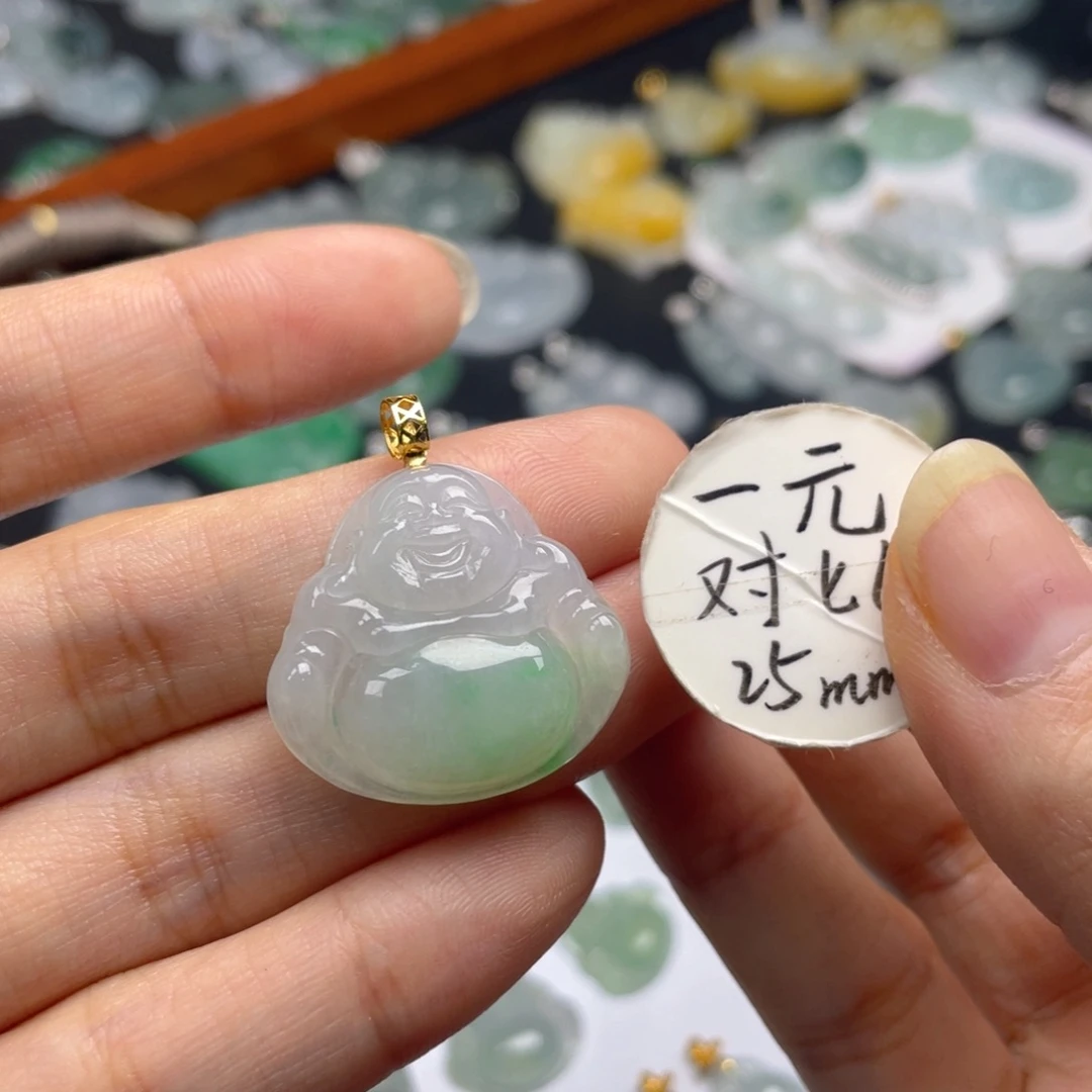 颈饰未镶嵌翡翠佛公