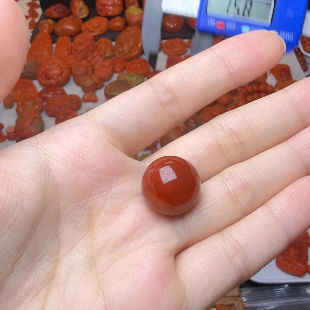 南红玛瑙未镶嵌颈饰