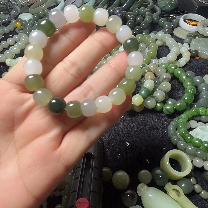 和田玉未镶嵌手串10