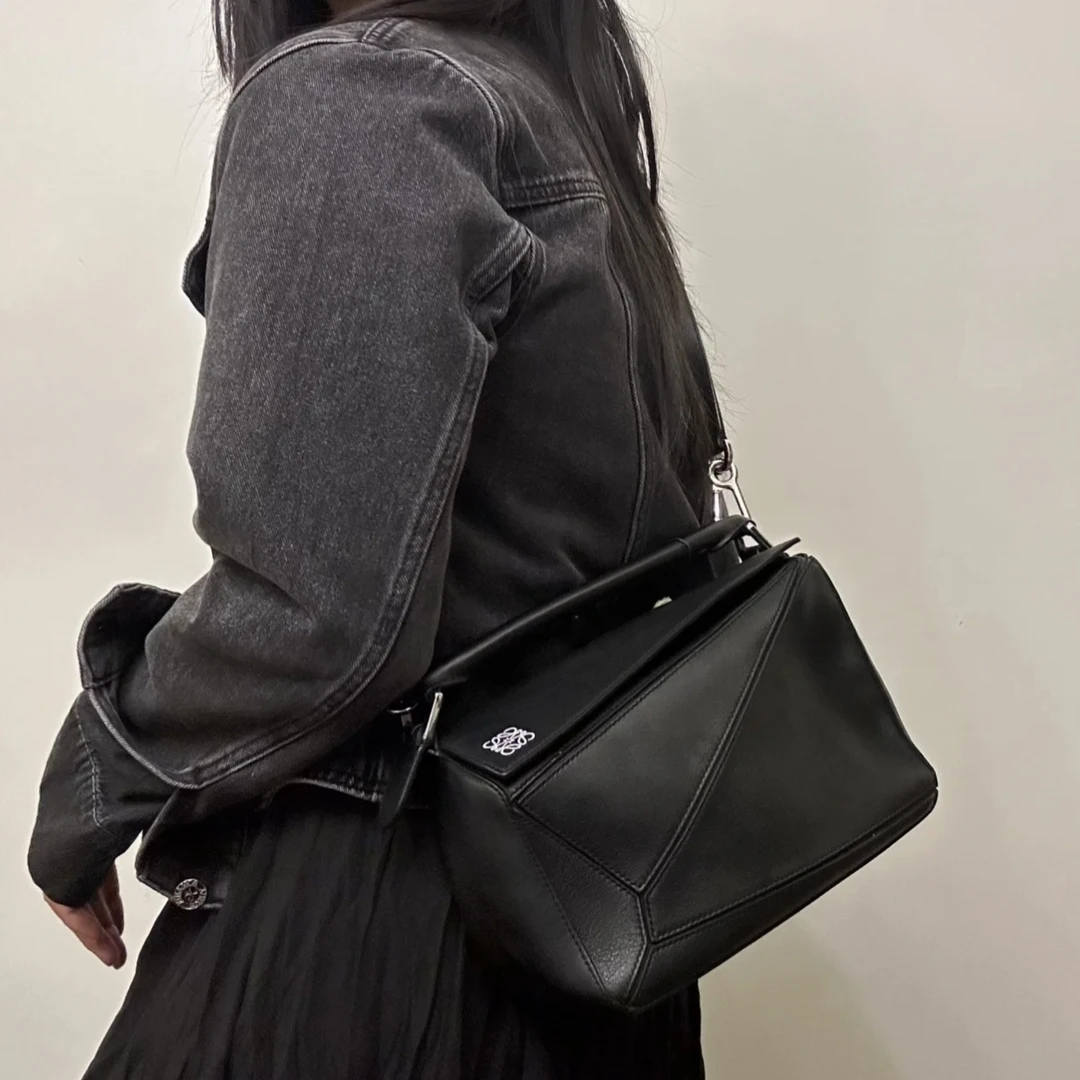 95新 LOEWE/罗意威 罗意威/单肩包/7242