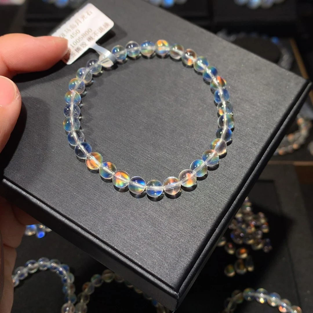 月光石手链5.8未镶嵌Z****?