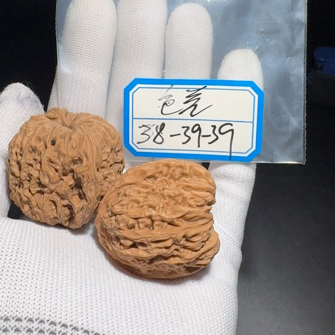 文玩核桃把件58号南疆