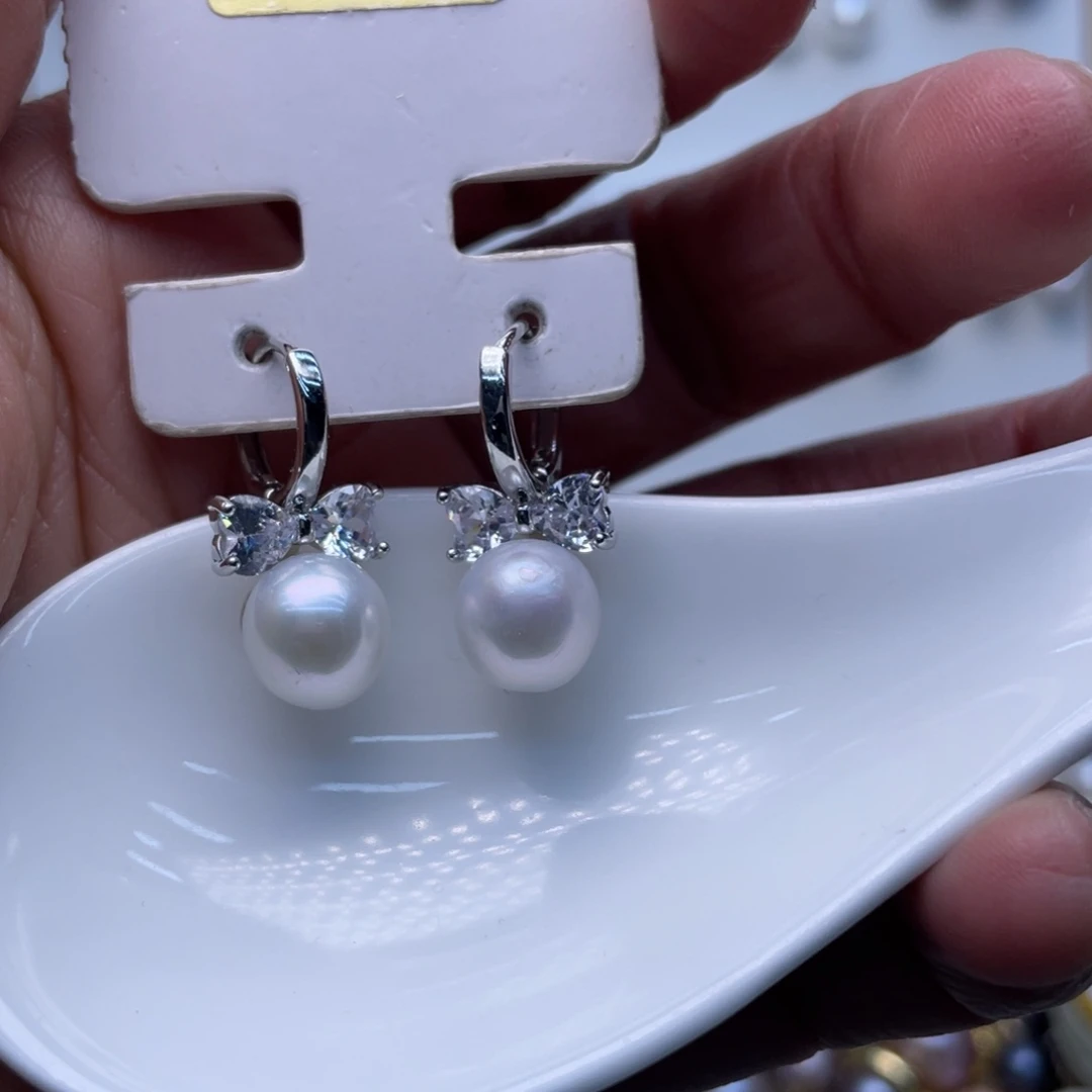 耳饰未镶嵌淡水珍珠