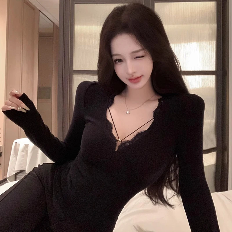 V领蕾丝花边交叉绑带设计感修身显瘦气质百搭T恤上衣2025春季