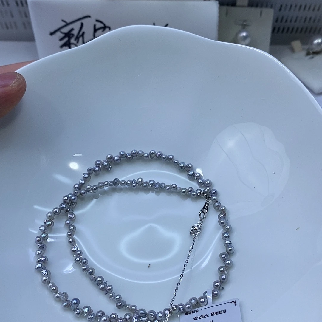 颈饰海水珍珠未镶嵌