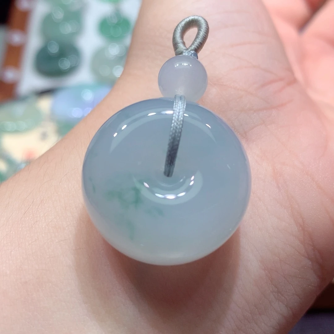 翡翠未镶嵌颈饰17