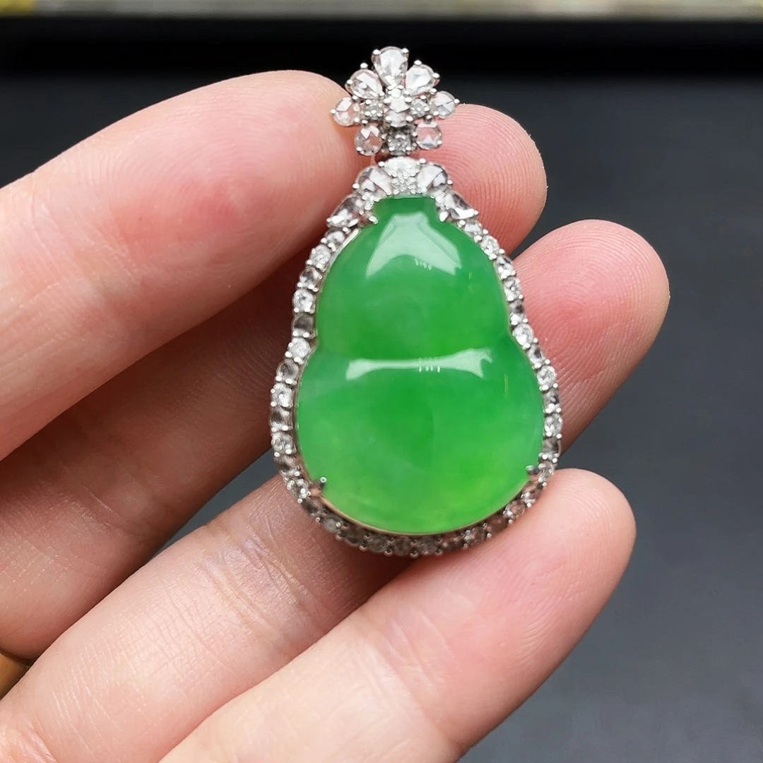 翡翠18K金镶嵌吊坠(不含链)