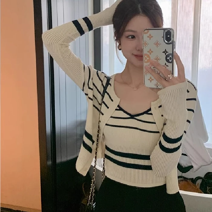2025新款春款韩女针织套组 高捻天竺纱显瘦长袖开衫/V领吊带