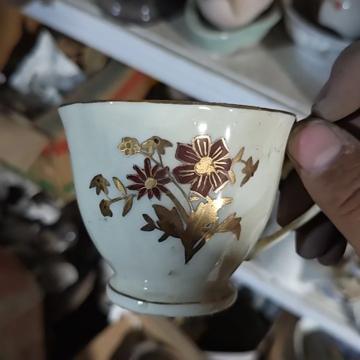 陶瓷盘子碗啥都有