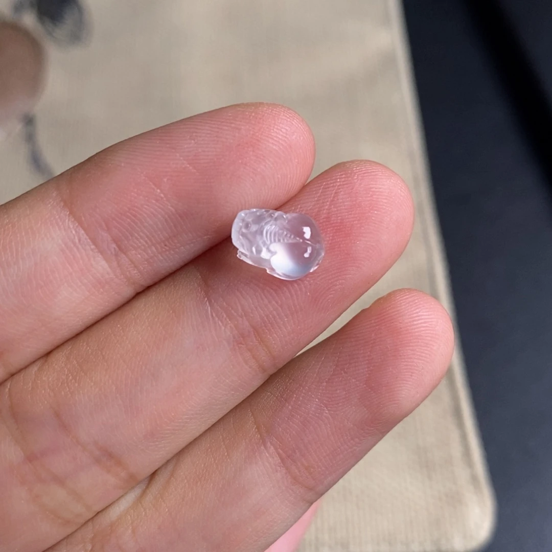 颈饰未镶嵌翡翠貔貅
