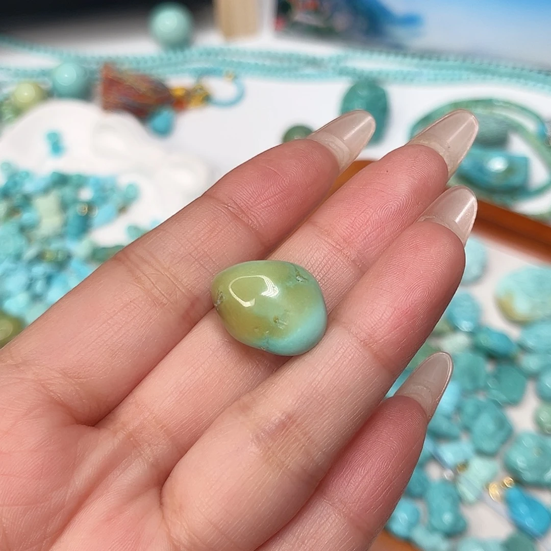 阿***笨绿松石未镶嵌珠宝半成品