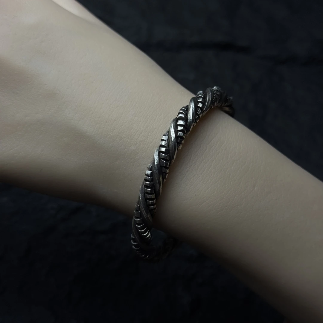 足银手镯 足银手工手镯缠绕编织