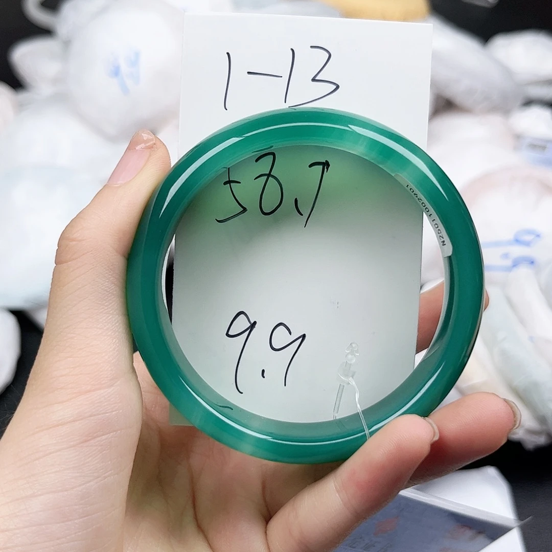 未镶嵌手镯石英质玉1.13