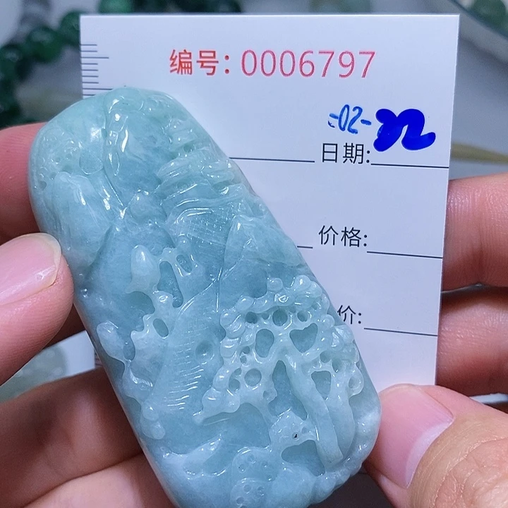 翡翠颈饰未镶嵌一