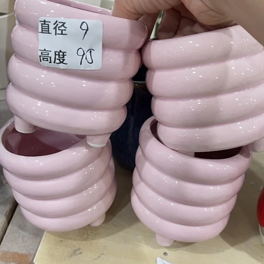 多肉绿植陶瓷花盆9.9包邮，有孔