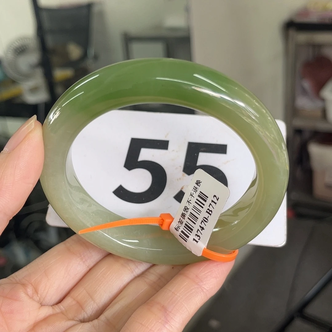 未镶嵌手镯和田玉54 55