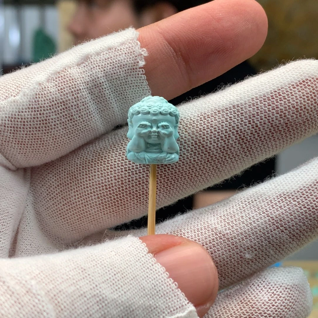 绿松石未镶嵌挂件