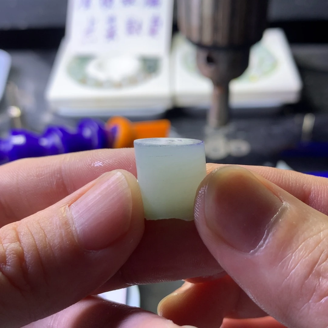 定制翡翠未镶嵌诺*卡13.5桶珠一颗