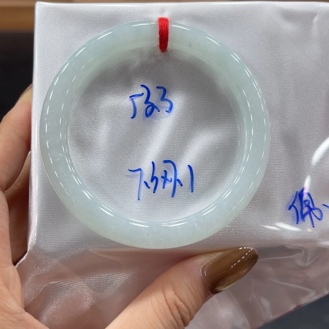 未镶嵌手镯翡翠翡翠