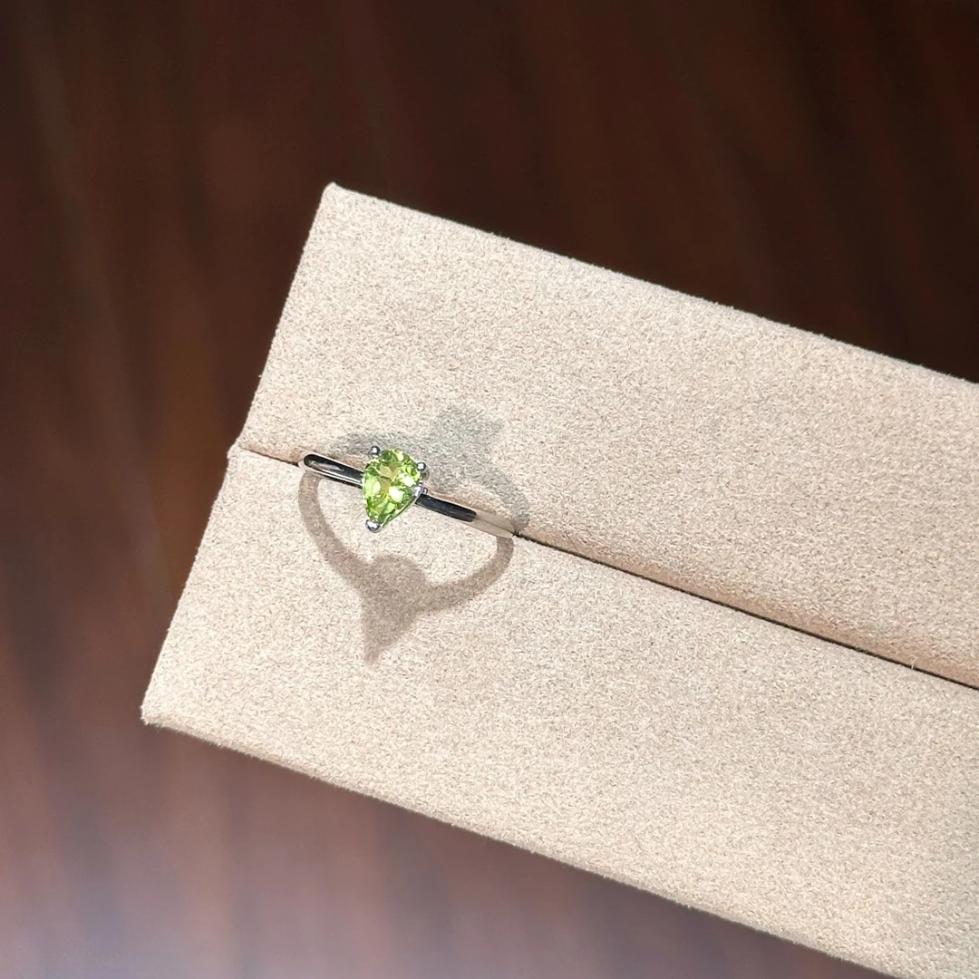 天然橄榄石铜戒精工简约