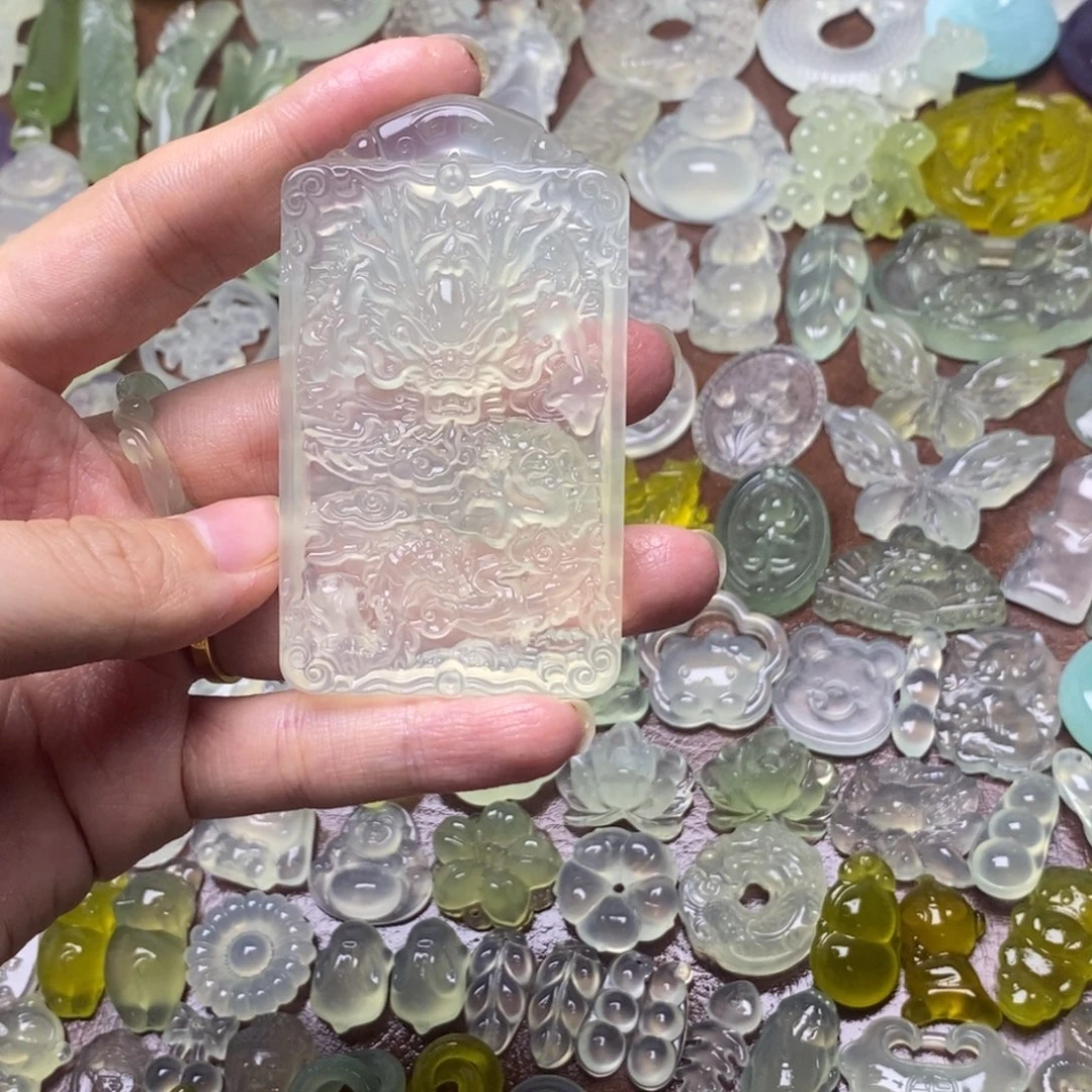 蛇纹石玉合金项链