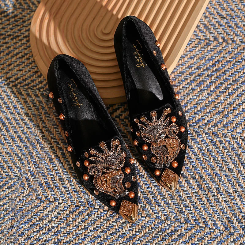 2025新款气质皇冠狐狸水钻单鞋尖头粗跟春秋时尚百搭手工女鞋粗跟