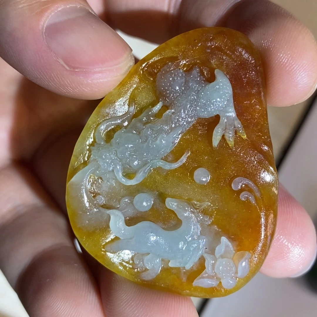 翡翠未镶嵌颈饰翡翠龙马精神