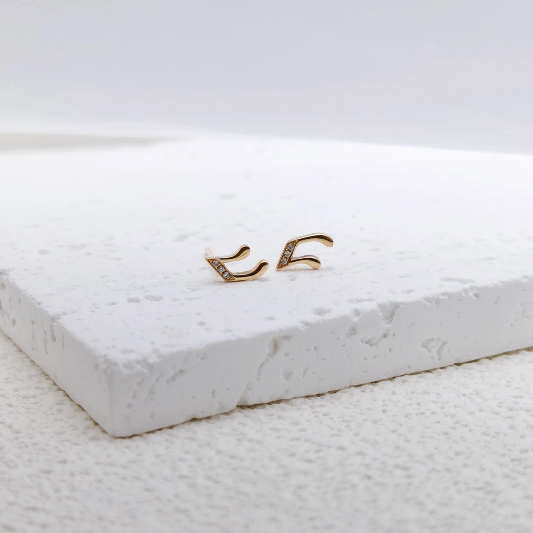 MERRYSTONE/美之钻18K金钻石音符耳钉