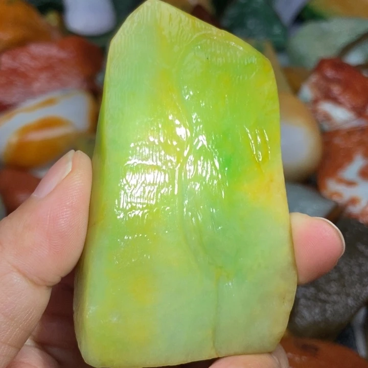 定制翡翠未镶嵌包工