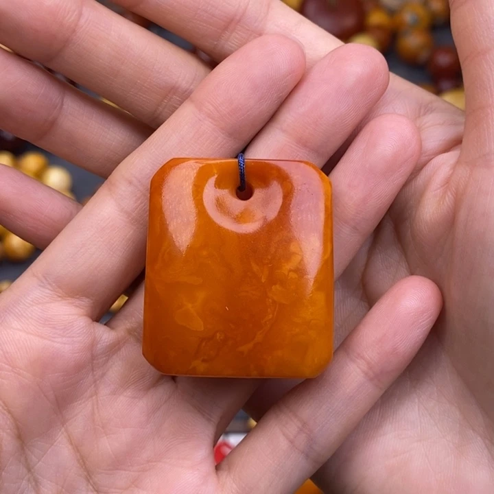 琥珀未镶嵌裸石蜜蜡M
