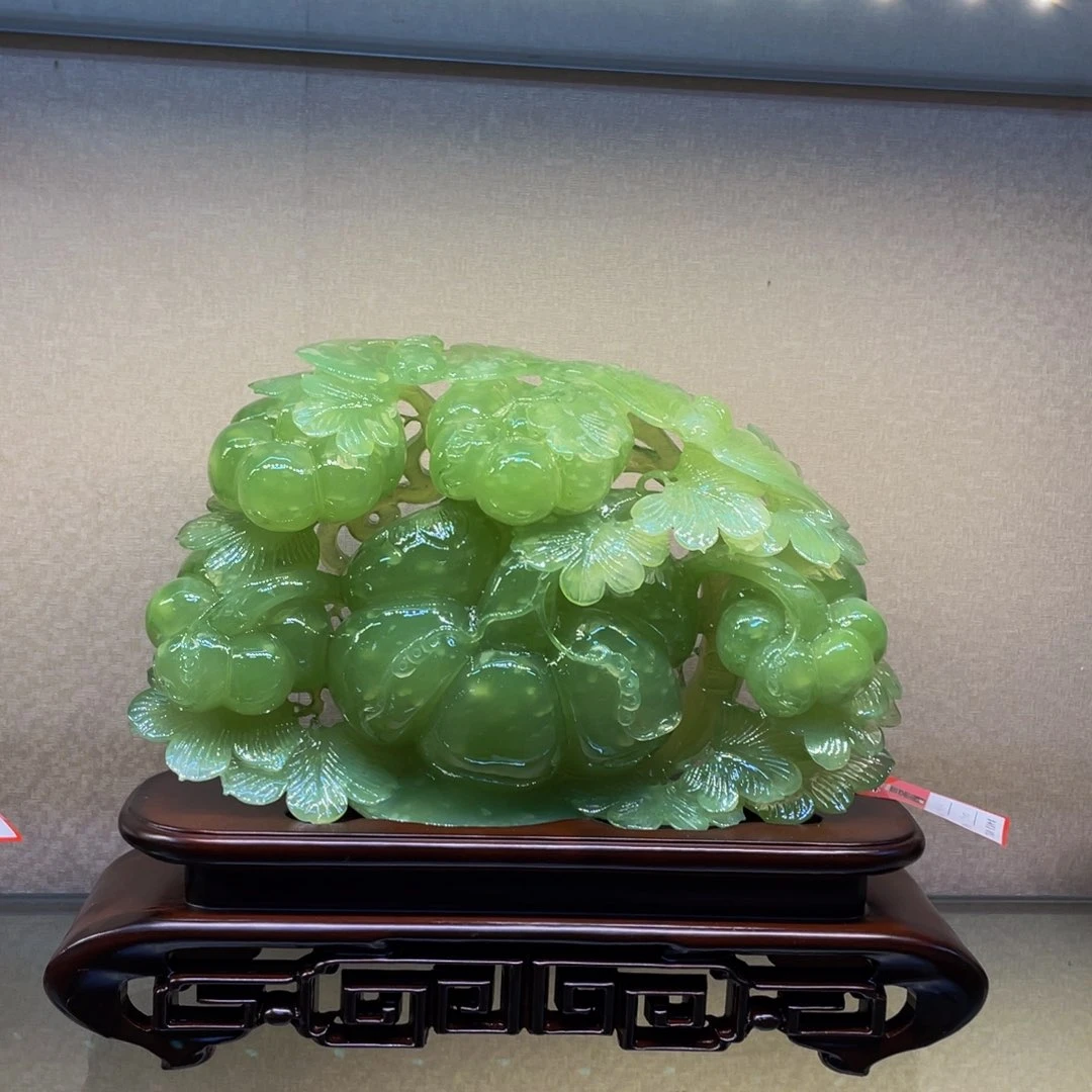 未镶嵌蛇纹石玉摆件