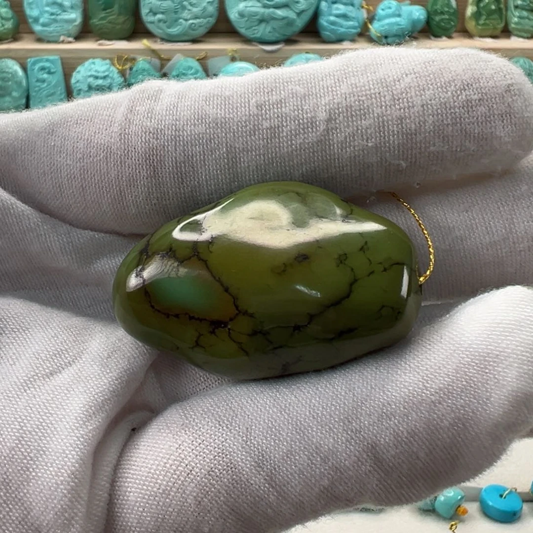 未镶嵌绿松石随形24mm