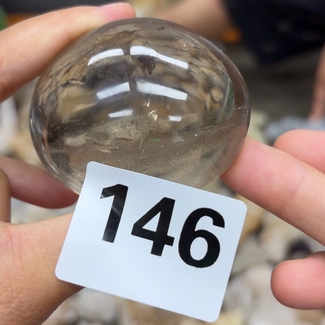 未镶嵌水晶大型摆件（非配饰）