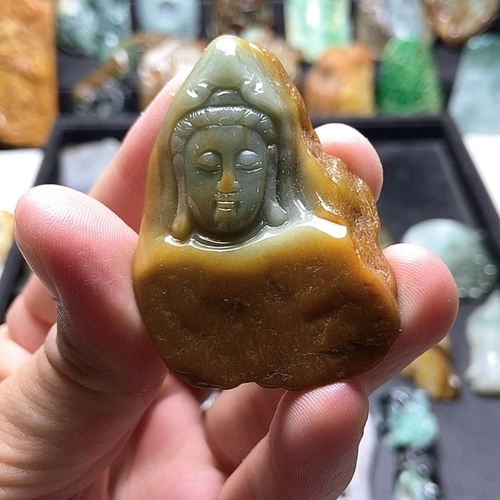 翡翠未镶嵌颈饰翡翠a货