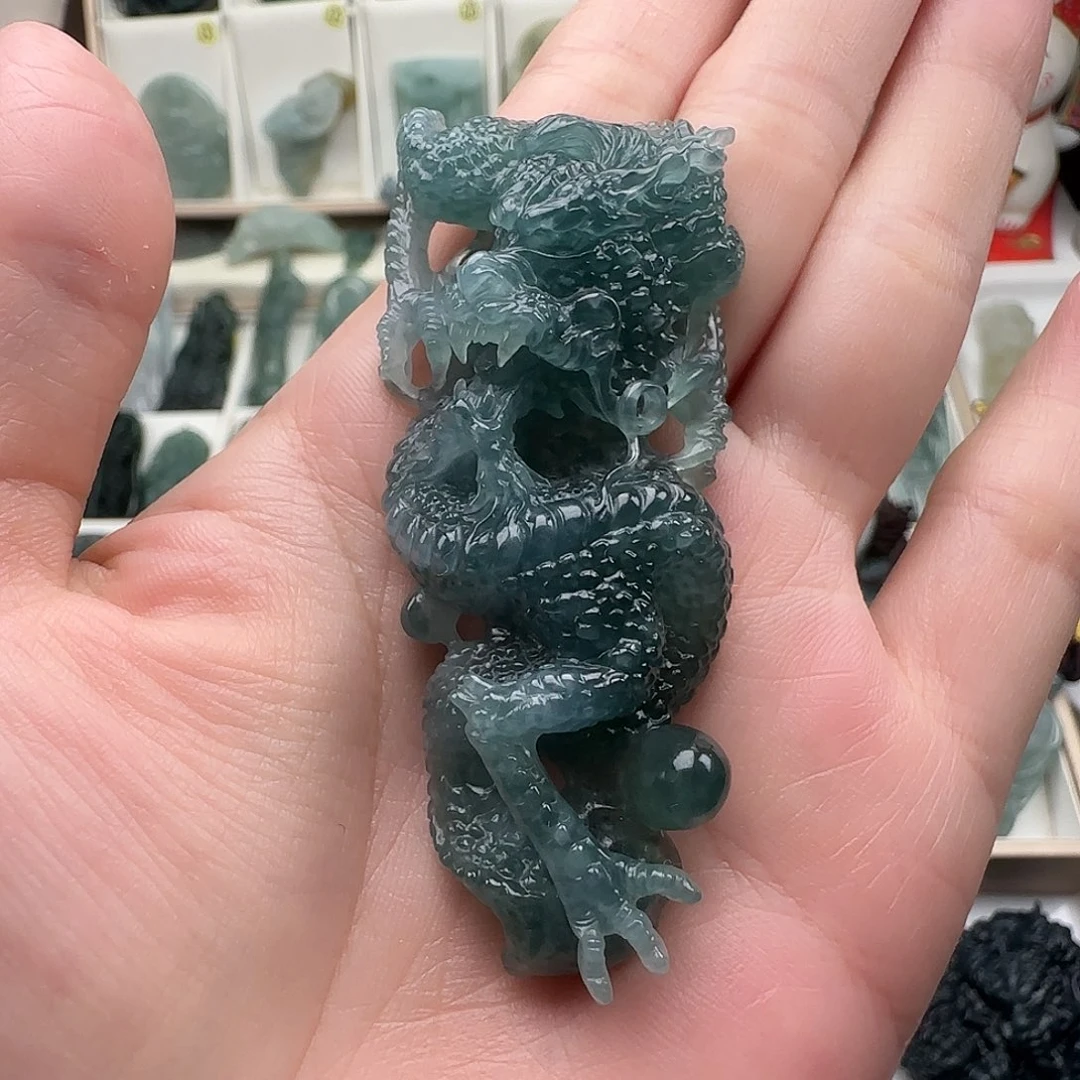 定制翡翠未镶嵌大威天龙翡翠定制