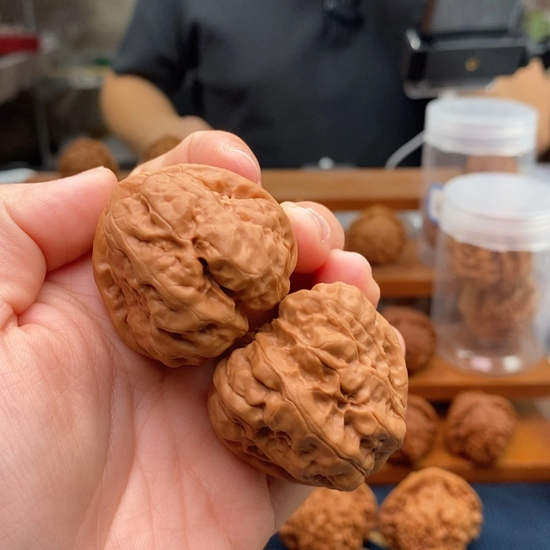 文玩核桃把件41三角蛙