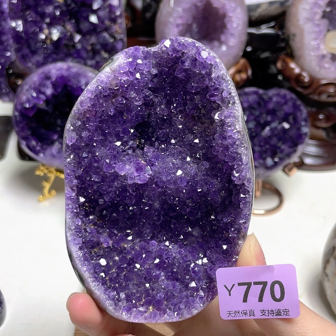 紫晶摆件未镶嵌晶震