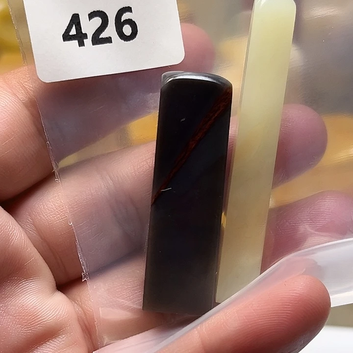 微***画老挝石老挝石结晶