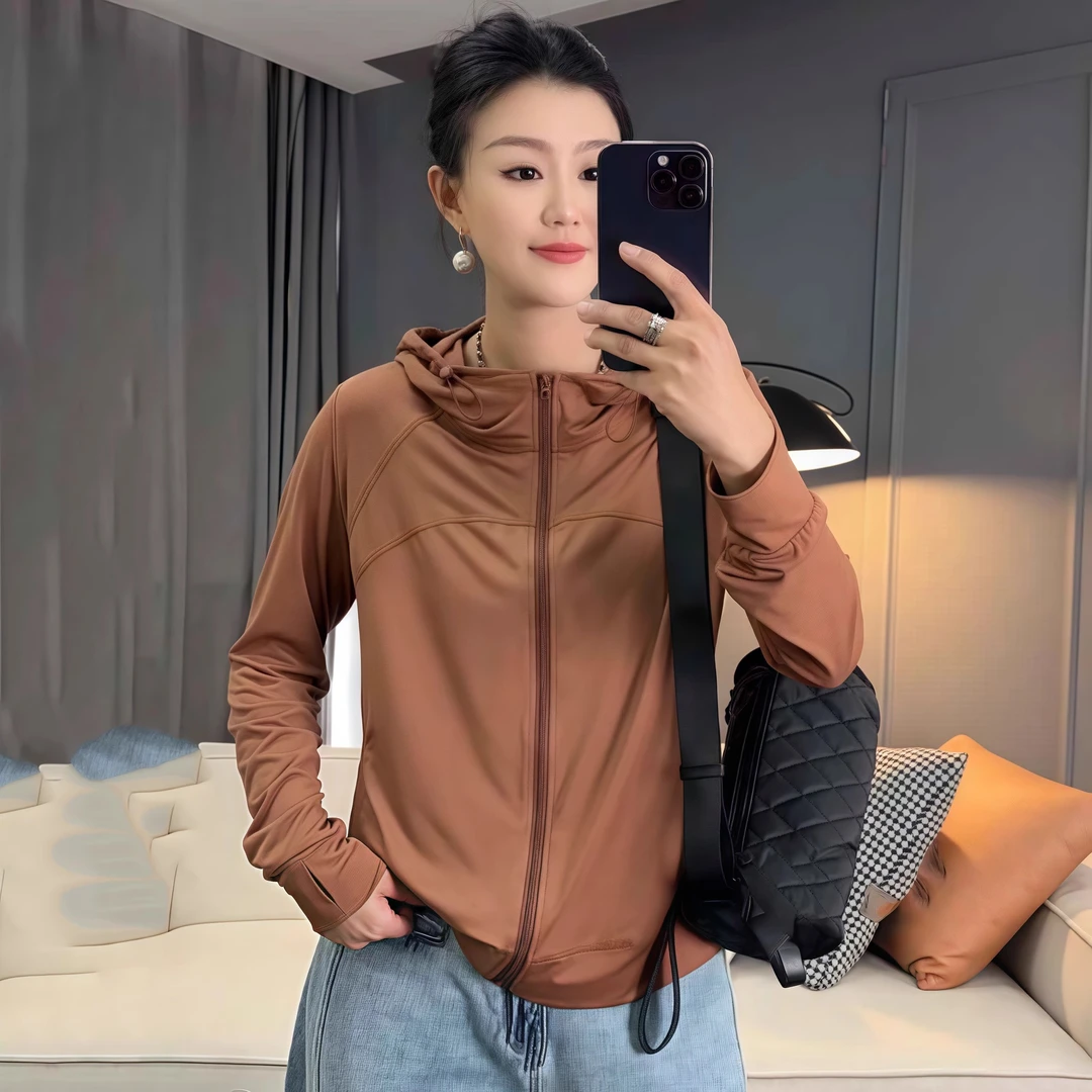 短款冰丝防晒衣女2025夏季新款轻薄凉感休闲宽松运动连帽外套上衣