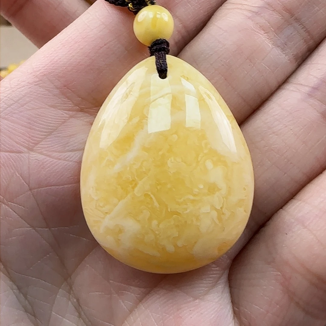 琥珀裸石未镶嵌蜜蜡