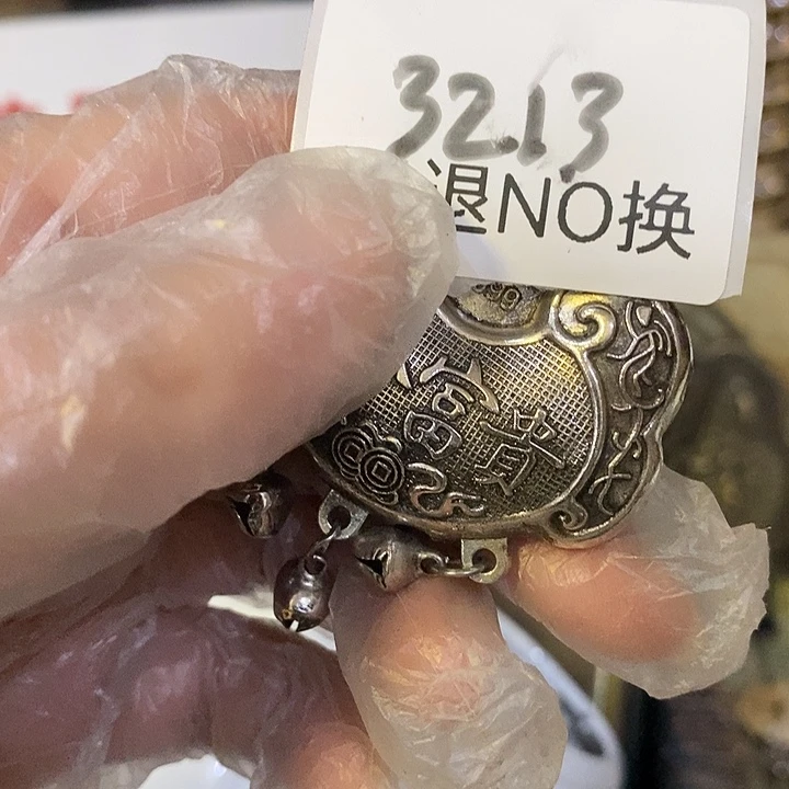 刘***哥瓷片3213号工艺品