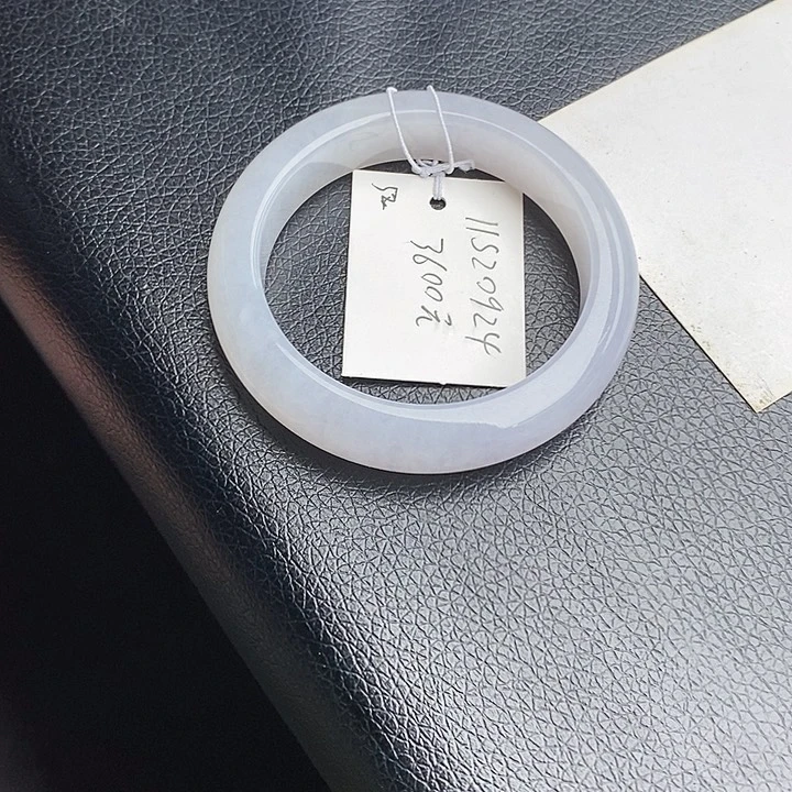 未镶嵌手镯翡翠52圈口